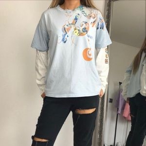 Skater style under-sleeve T-shirt
